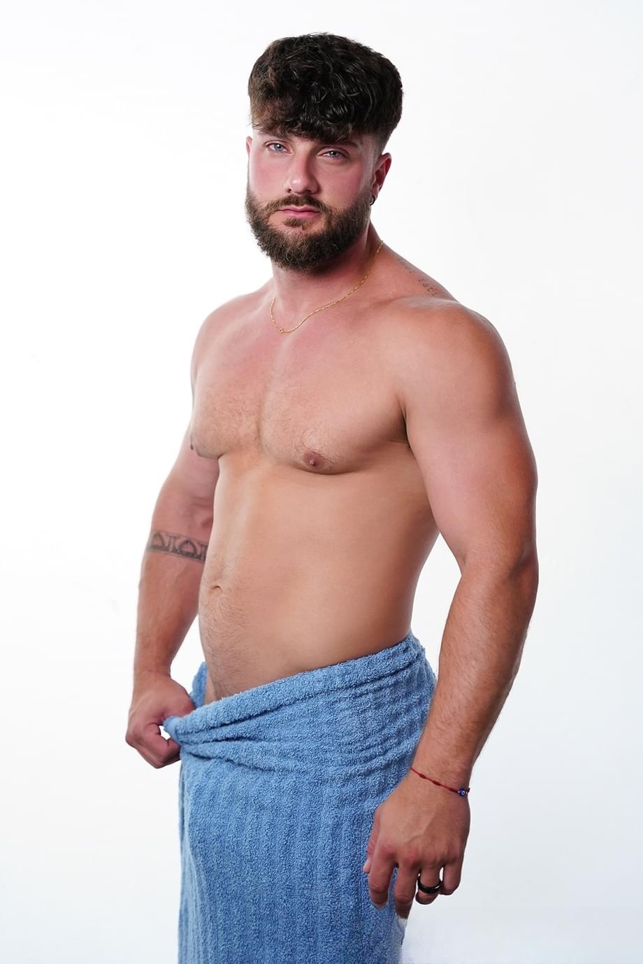 Brandon Moore dans une intense compilation hardcore de sexe anal twink - 11