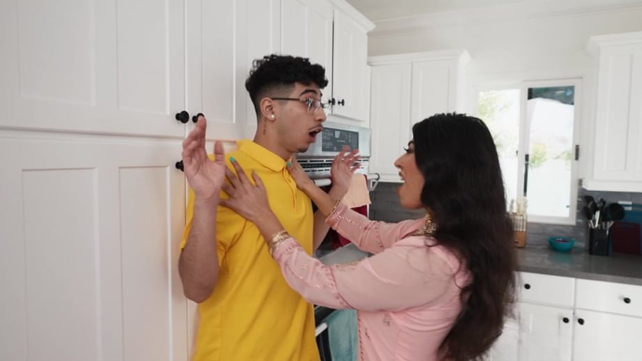Jasmine Sherni eagerly rides her stepbrother's thick cock in hardcore passion - 3