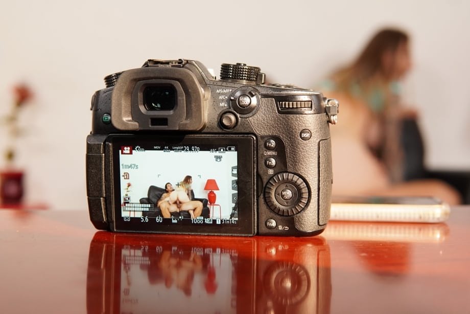 Tattooed temptress Natasha Starr devours Jon Rogue's thick cock with her dripping wet pussy - 20