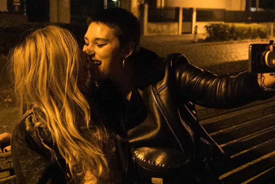 Amba and her GF get naked together in steamy lesbian teasing - 4