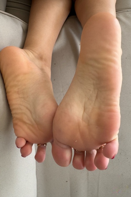 Selena Ivy seductively displays bare feet then strips to nude perfection - 8