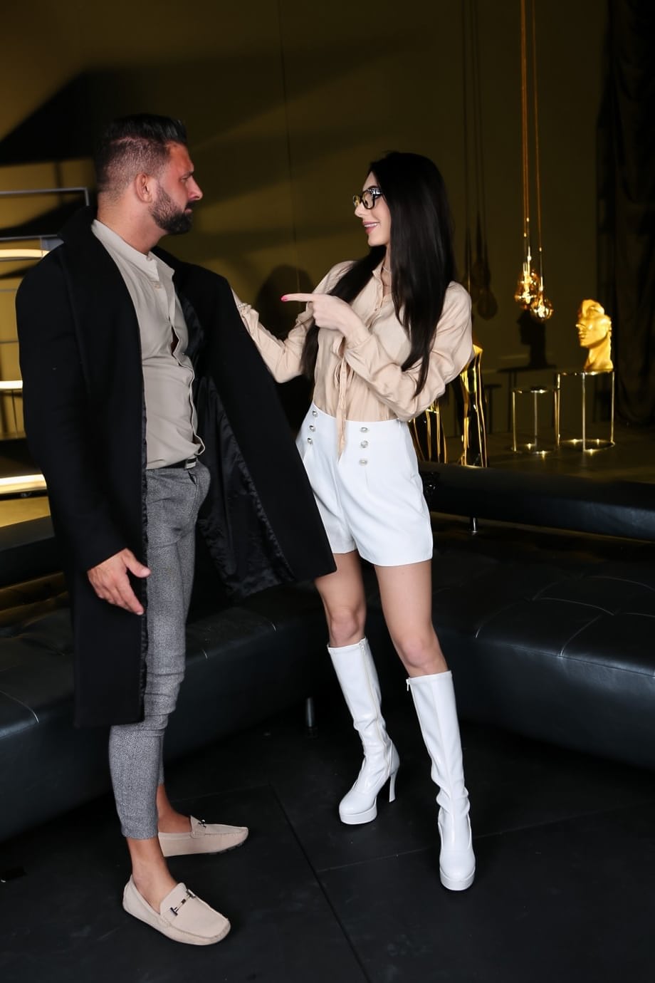 Vanessa Bruni y Sata Jones dominan dos pollas palpitantes con sus tetas enormes - 13