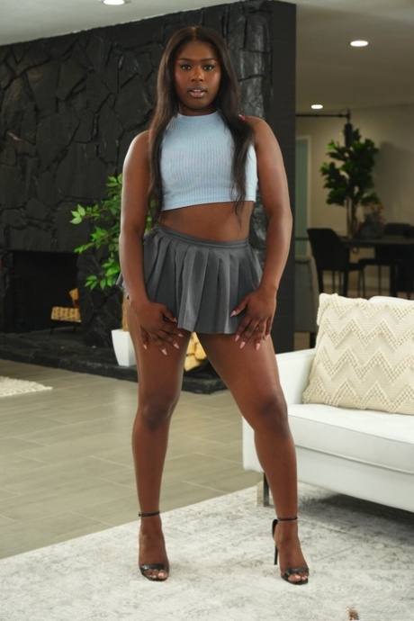 Curvy black teen Tessa Thomas fucks a married white man and takes a facial