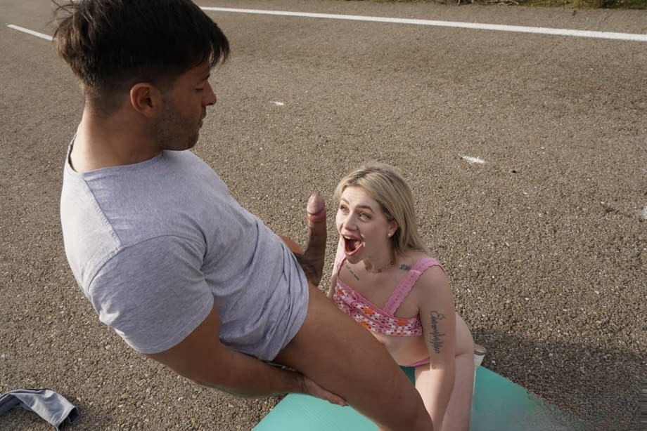 Georgia Koneva flaunts huge booty while roadside anal destroys her tight ass - 7