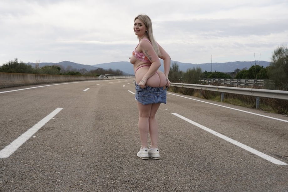 Georgia Koneva flaunts huge booty while roadside anal destroys her tight ass - 17