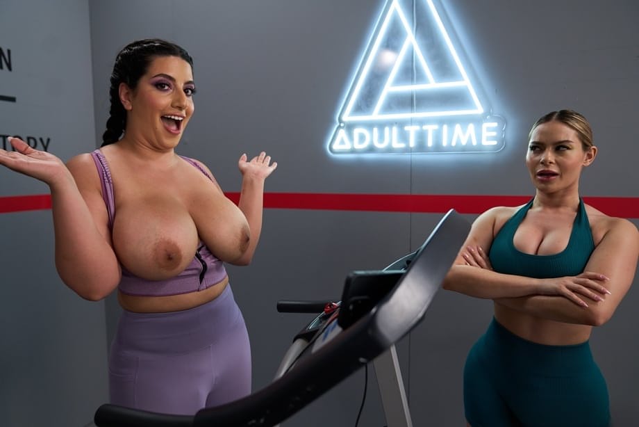 Wild gym fourgy as Sarah Arabic and her trans and cis besties strip to fuck together - 8