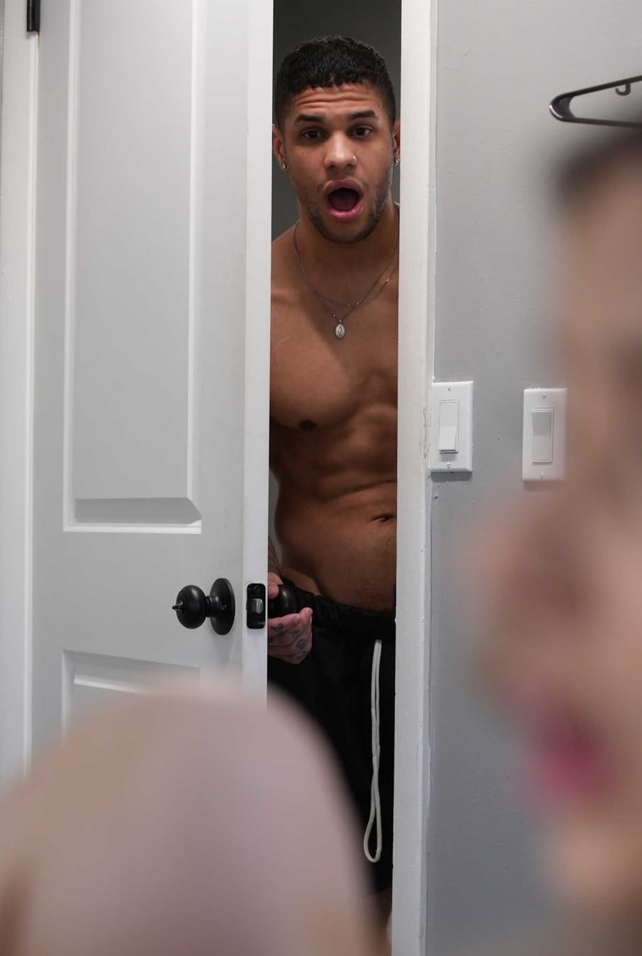 Aria Banks offers wet mouth and tight pussy to eager stepbrother - 10
