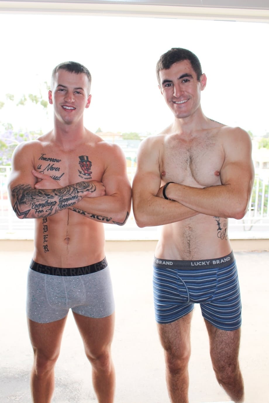 Quentin Gainz se laisse aller à une passion militaire brute avec Johnny. - 21