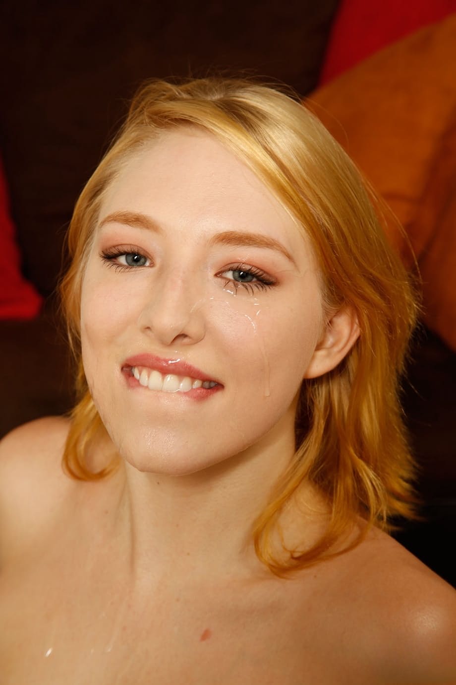 Trillium eagerly strips bare and worships a throbbing hard cock - 20