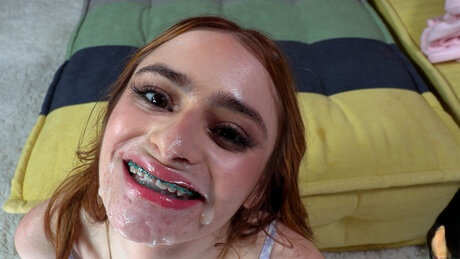 POV fuck leaves Reese Robbins drenched and cum glazed in facial bliss - 20