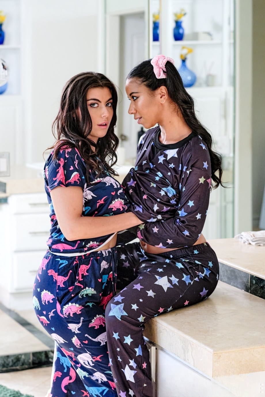 Gal Ritchie and Ameena Green ride strapon hard on kitchen counters - 2