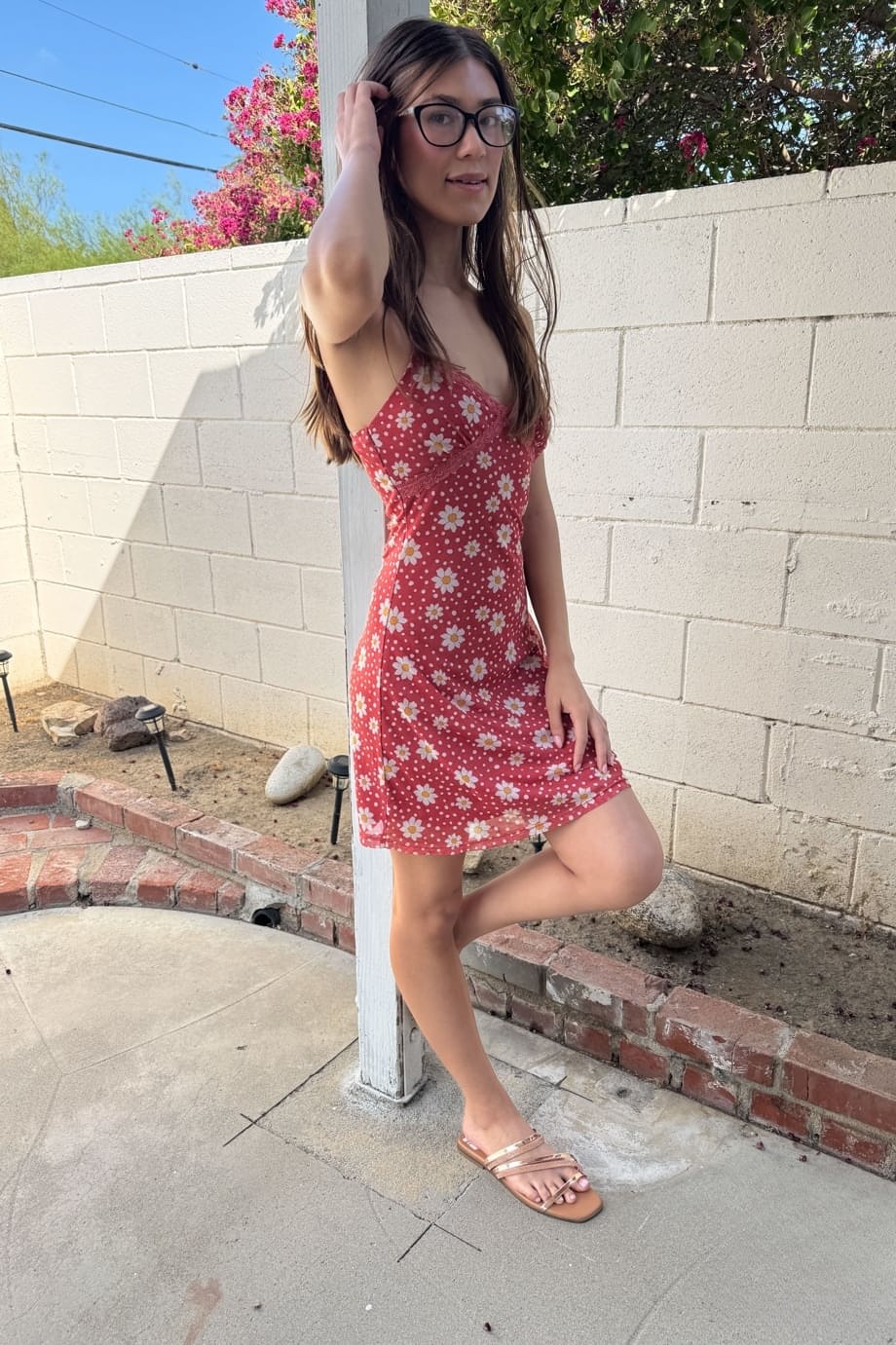 Amateur chick with glasses gets completely naked on a massage table