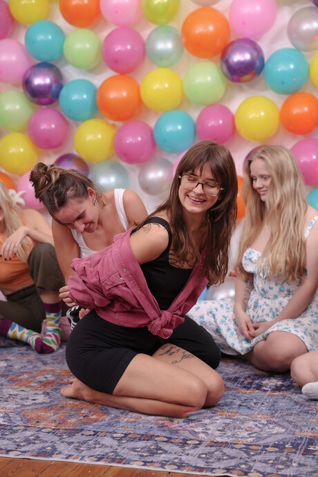 Lola M and Cherry T seductive lesbians delivering mind-blowing oral ecstasy - 3