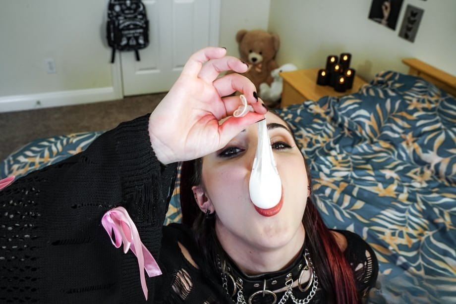 Doxy's goth pussy gets licked and pounded hard in multiple positions - 6