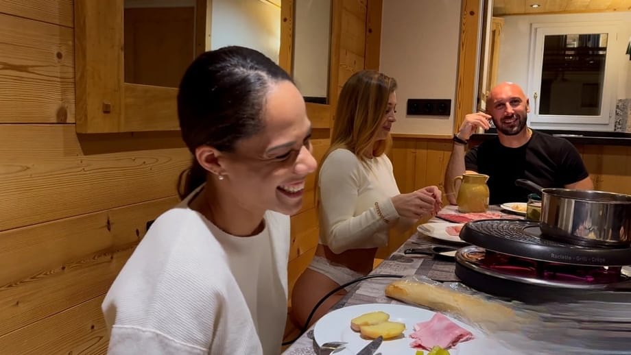 Maevaa Sinaloa se une a Shalina Devine y Diana Lawrence para un ardiente cuarteto europeo con sementales bien dotados - 1