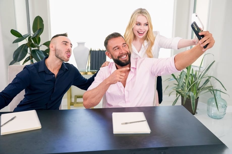 Pale blonde Haley Spades pounded raw by two massive rival cocks - 5