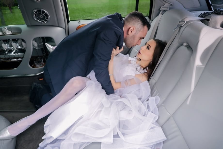Nicole Love gets pounded raw in a backseat car wedding romp - 10
