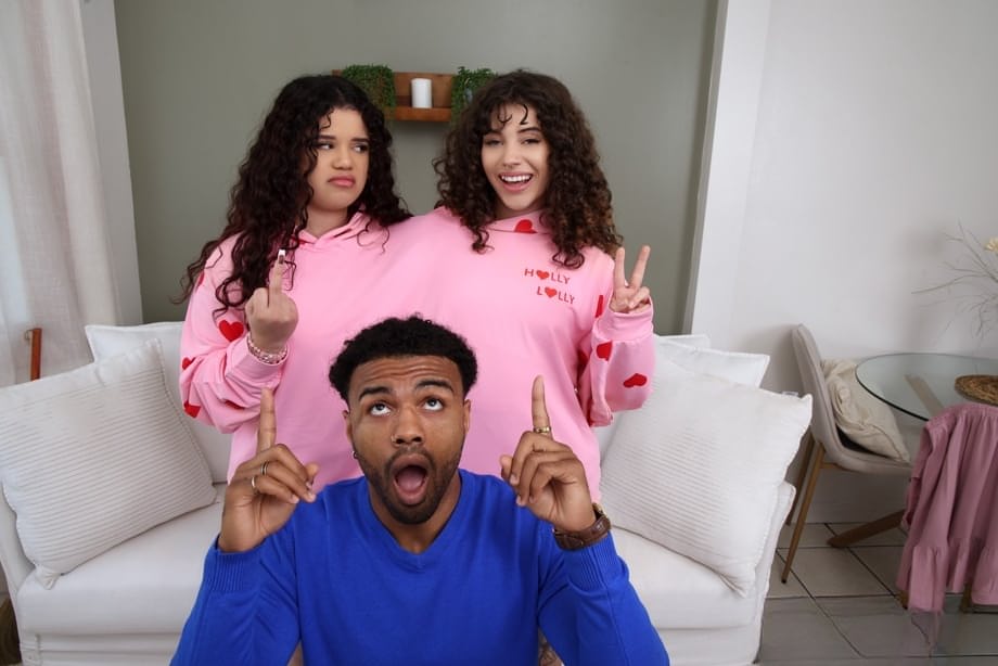 Troy A se une a las gemelas de cabello rizado Nico Luva y Archer Ali para un placer interracial - 4