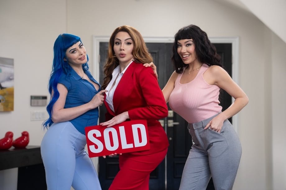 jewelz blu joins ariel demure for explosive threesome delight with ravenous lesbian lovers - 6