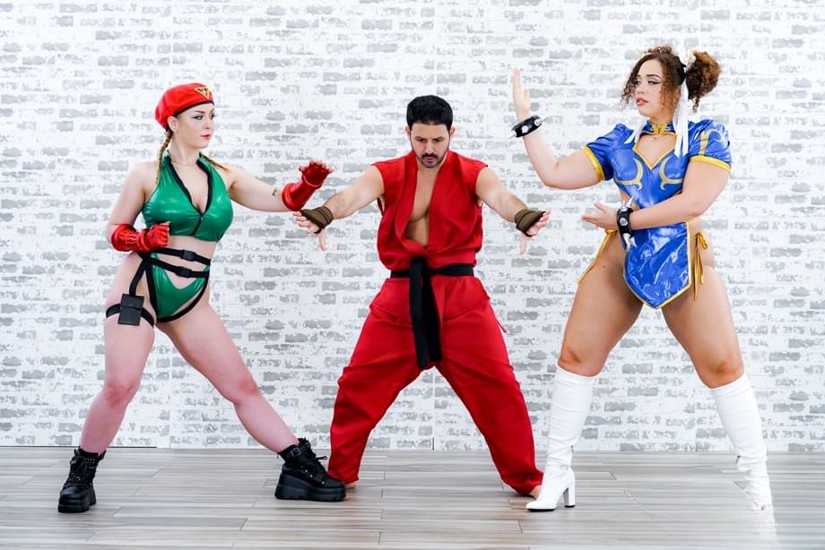 Tony’s hardcore playground: Zoey and Willow, chubby fighters in threesome pussy-licking fest - 8