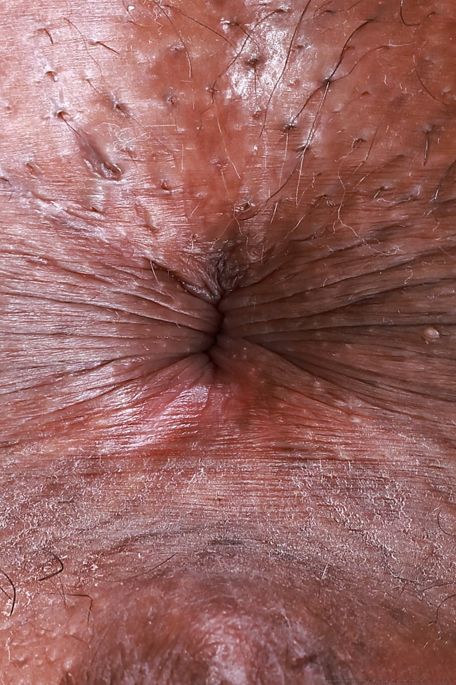 Nina White si toglie sensualmente il minuscolo bikini, rivelando la sua fica grondante di umori per te - 21
