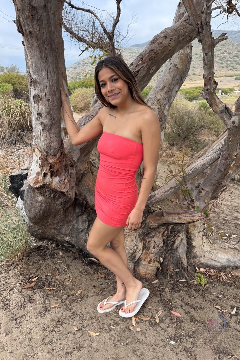 Naked Kate Legend struts confidently to her car with lusty red fingernails - 15