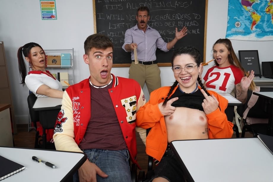 Schoolgirl Jason Pierce Plugs Horny Classmate On Classroom Desk - 6