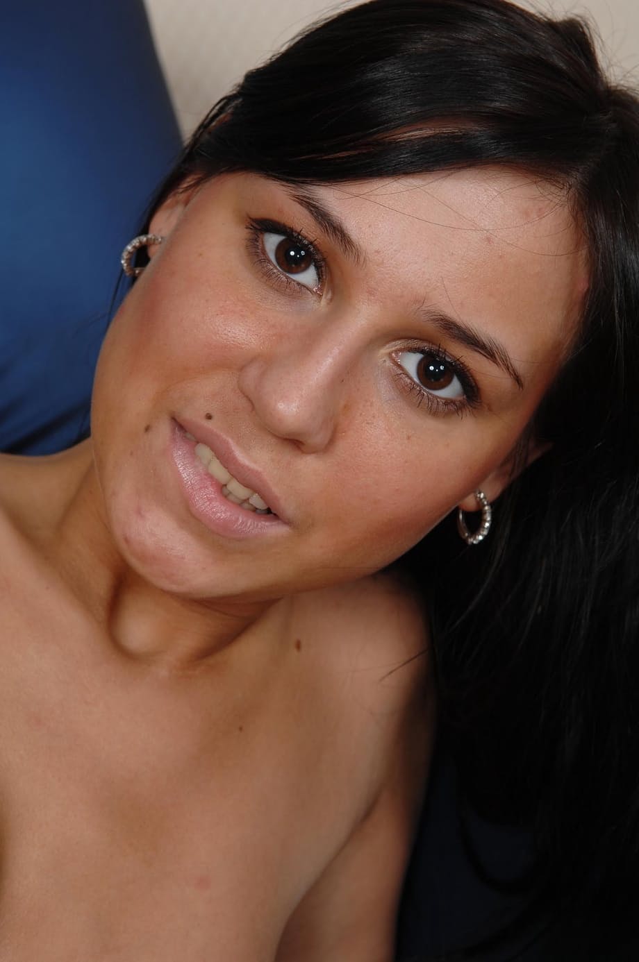 Sonechka exhibits magnificent big tits, voluptuous ass, and glistening pussy during first casting - 19