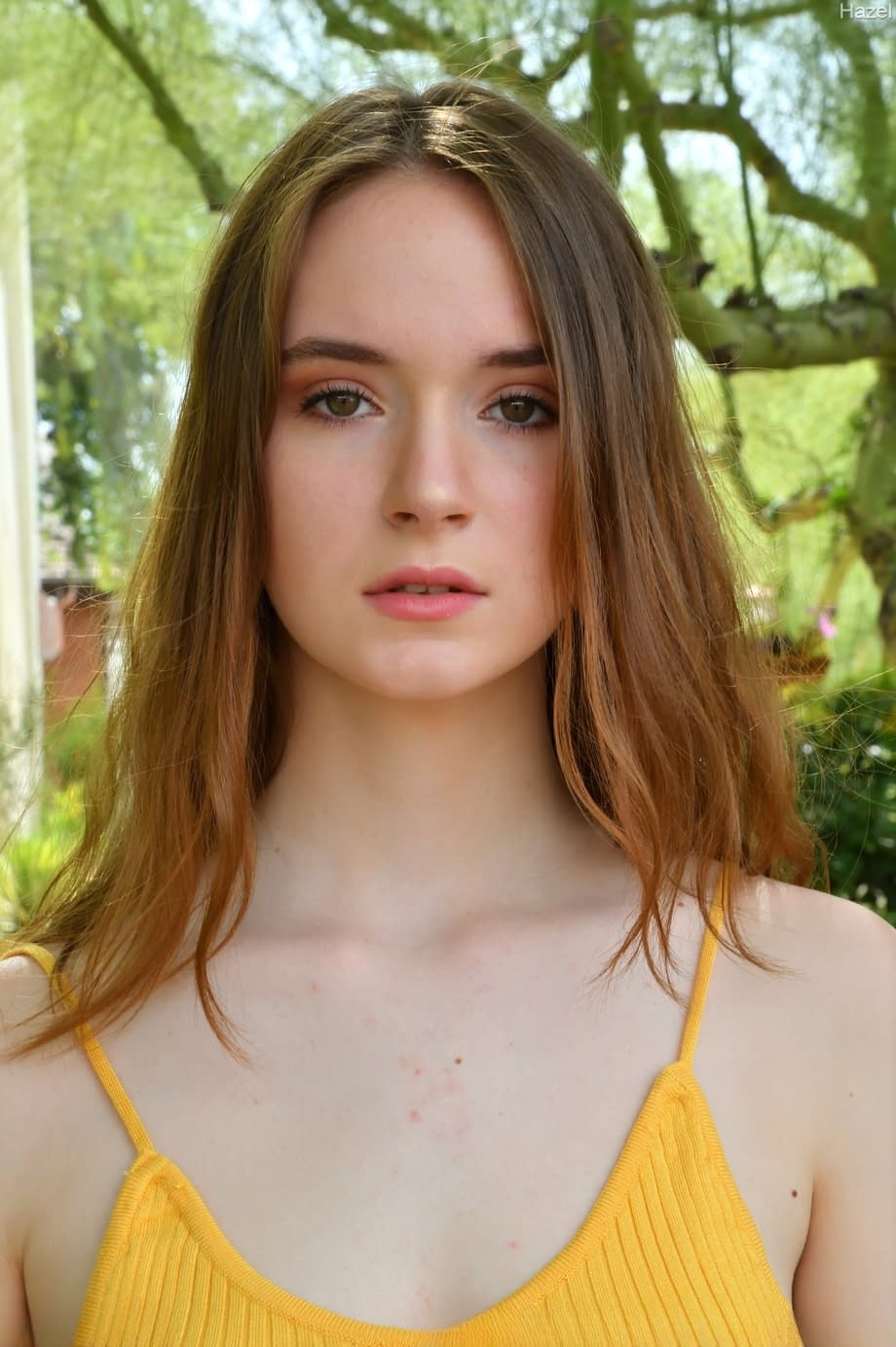 Hazel Moore bares her voluptuous breasts and pink teenage pussy in daring public flashing display - 12