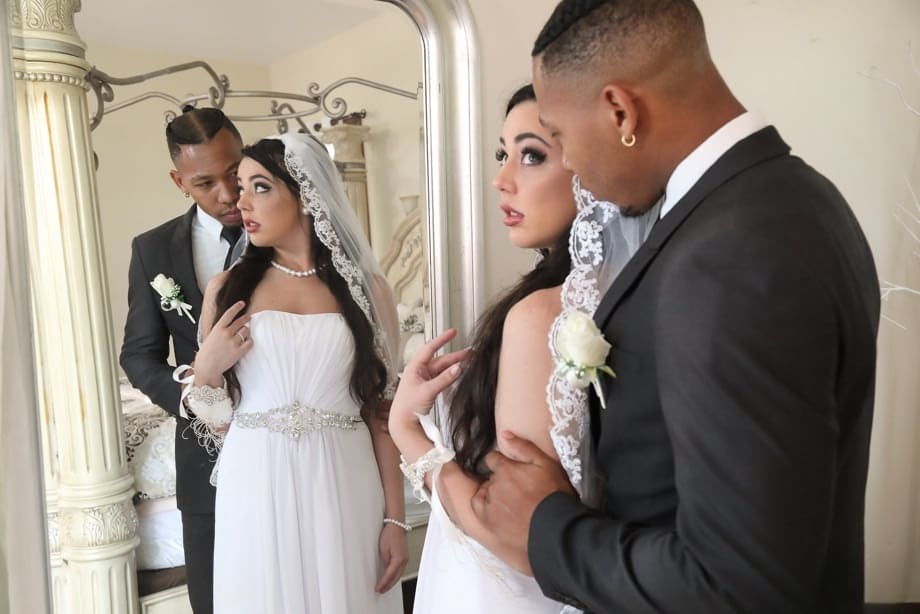whitney wright mariée angélique qui prend du plaisir anal et pratique une profonde fellation le soir de ses noces - 11